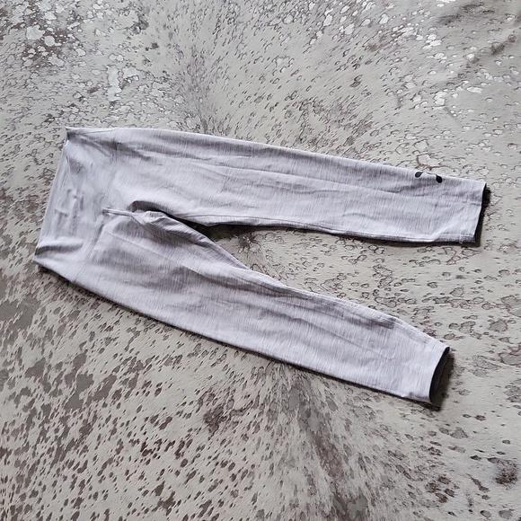 Lululemon Wunder Under High-Rise Tight 25" Luxtreme Wee Are From Space - Picture 5 of 10